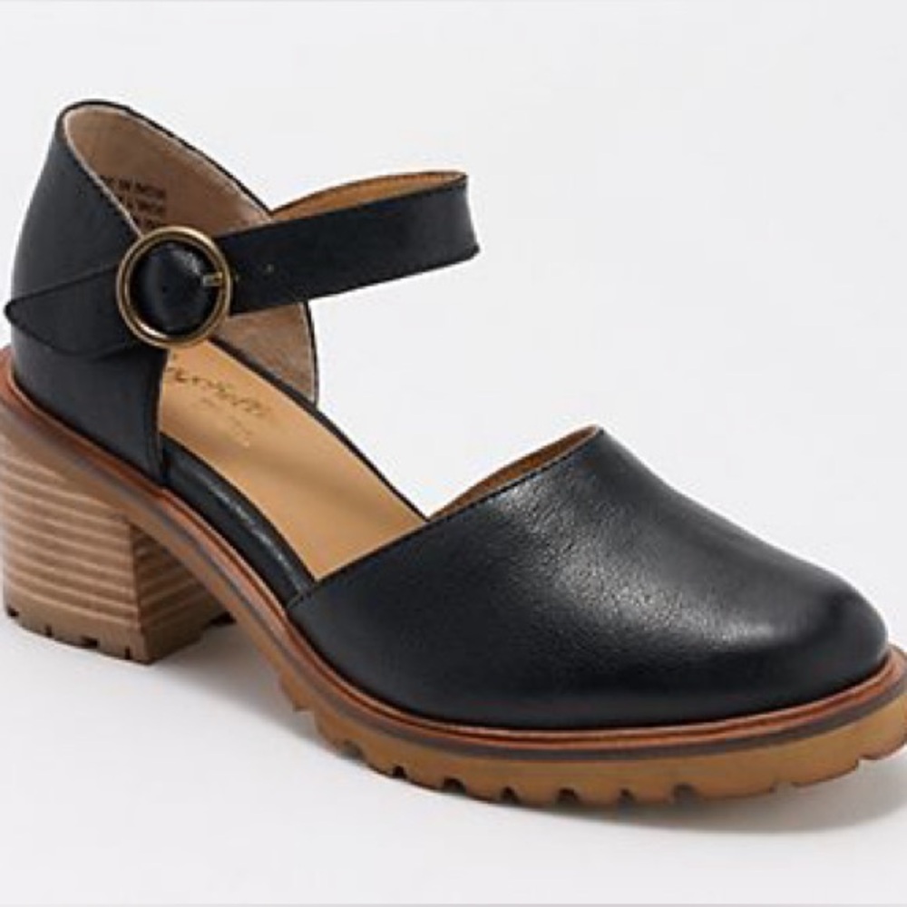 SEYCHELLES - LOCK AND KEY HEEL 7.5